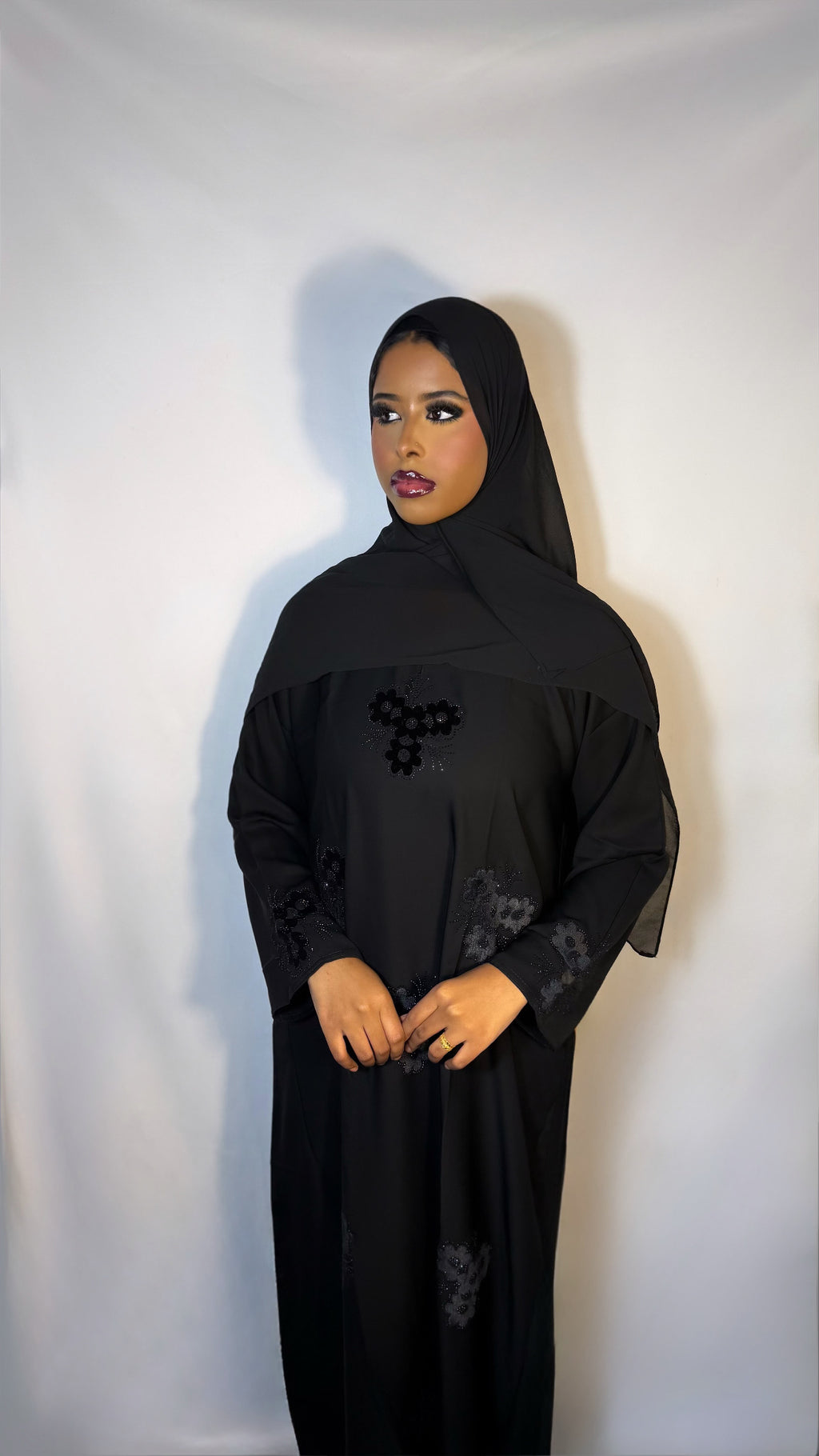 Veloura Abaya