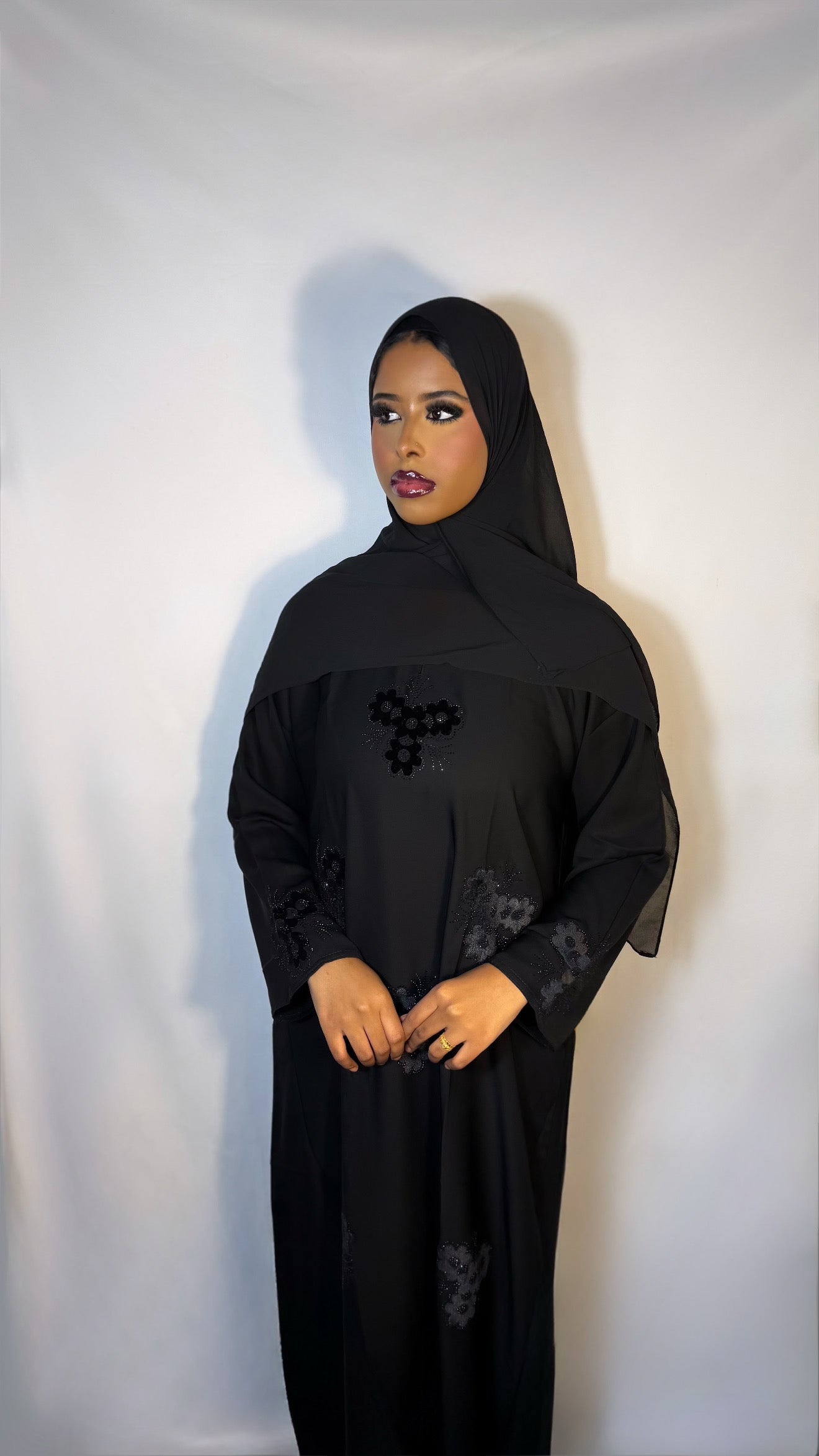 Veloura Abaya