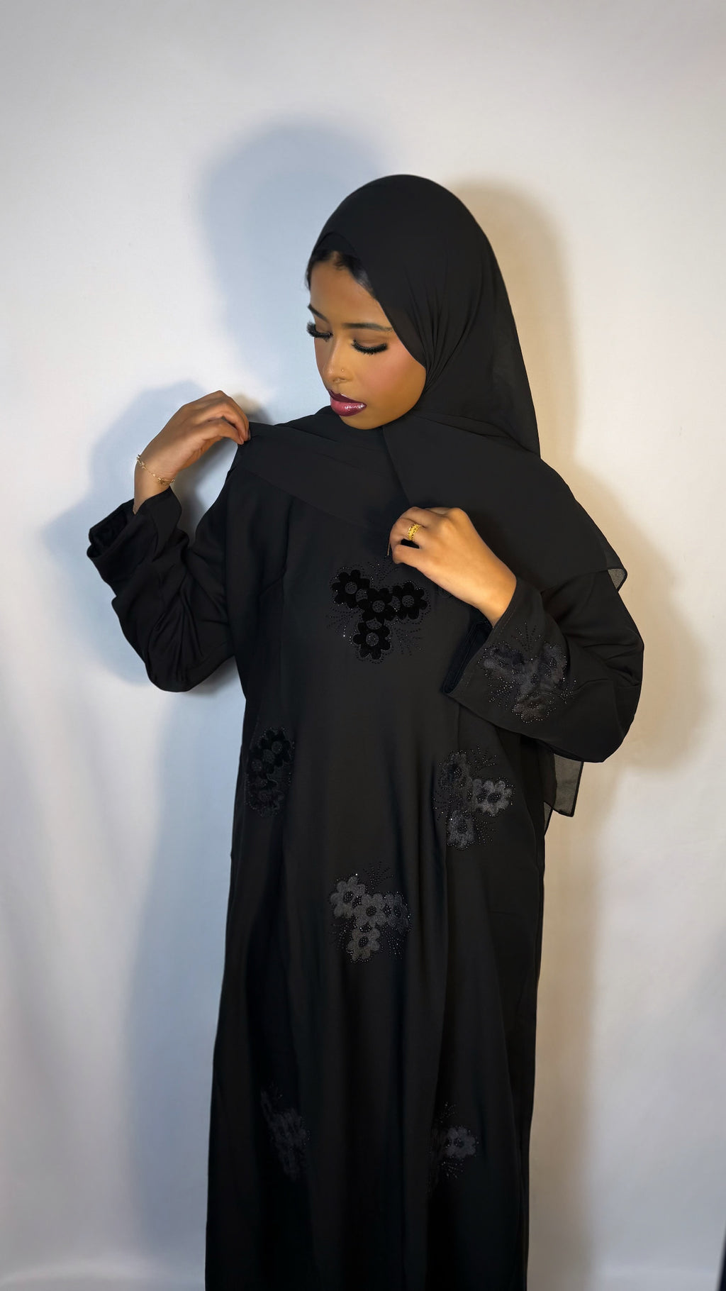 Veloura Abaya