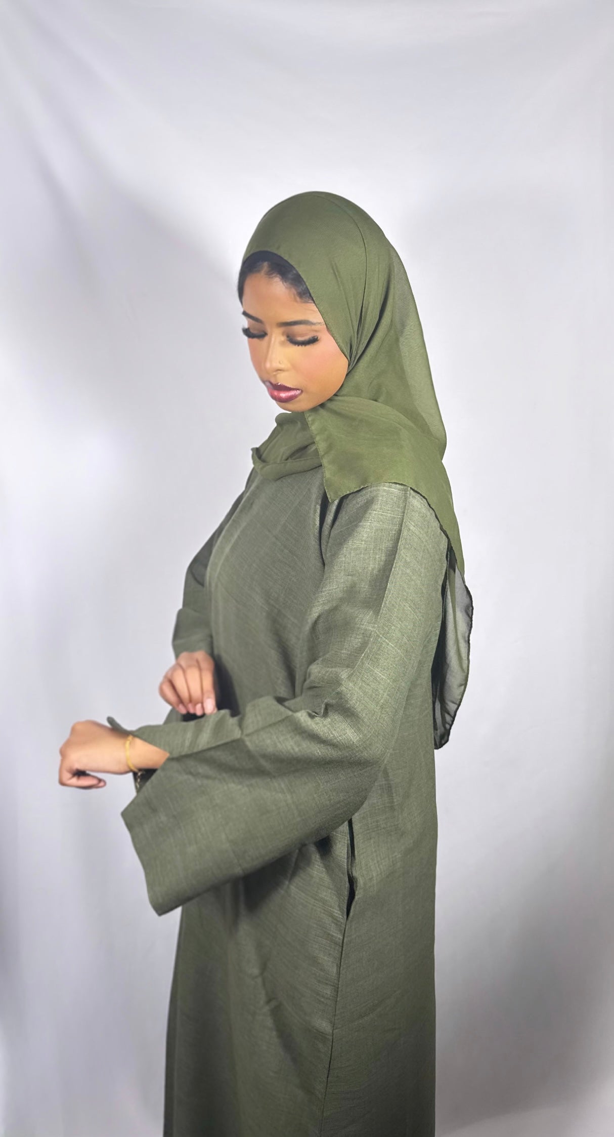 Amani Linen Abaya