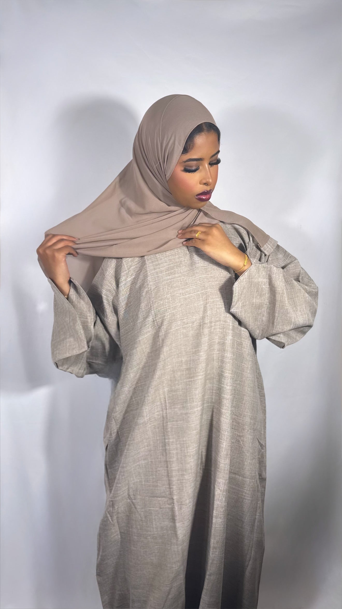 Amani Linen Abaya