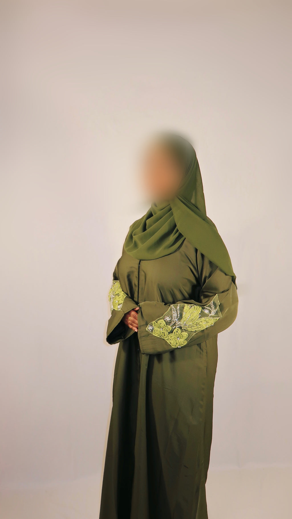 Zaytuna Abaya