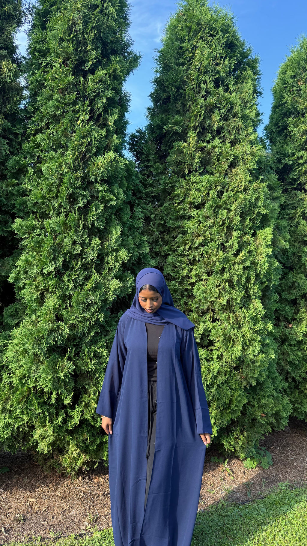 Layl-Navy blue abaya